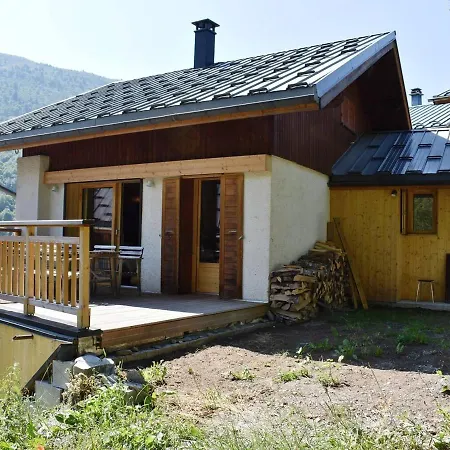 ホテル Chalet Meribel, 5 Pieces, 12 Personnes - Fr-1-180-191 *